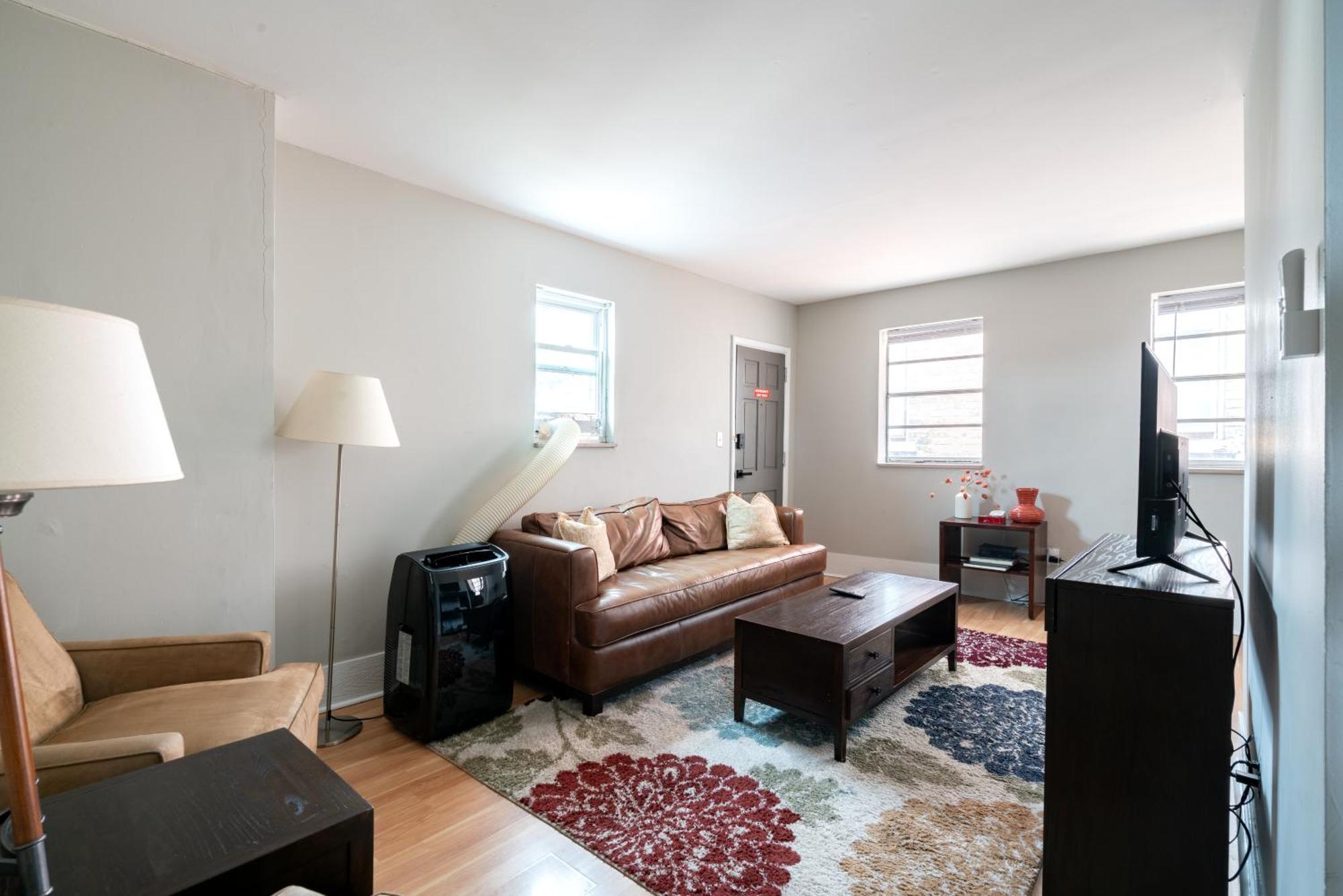 Short North Convention Private Parking Pets Villa Кълъмбъс Екстериор снимка