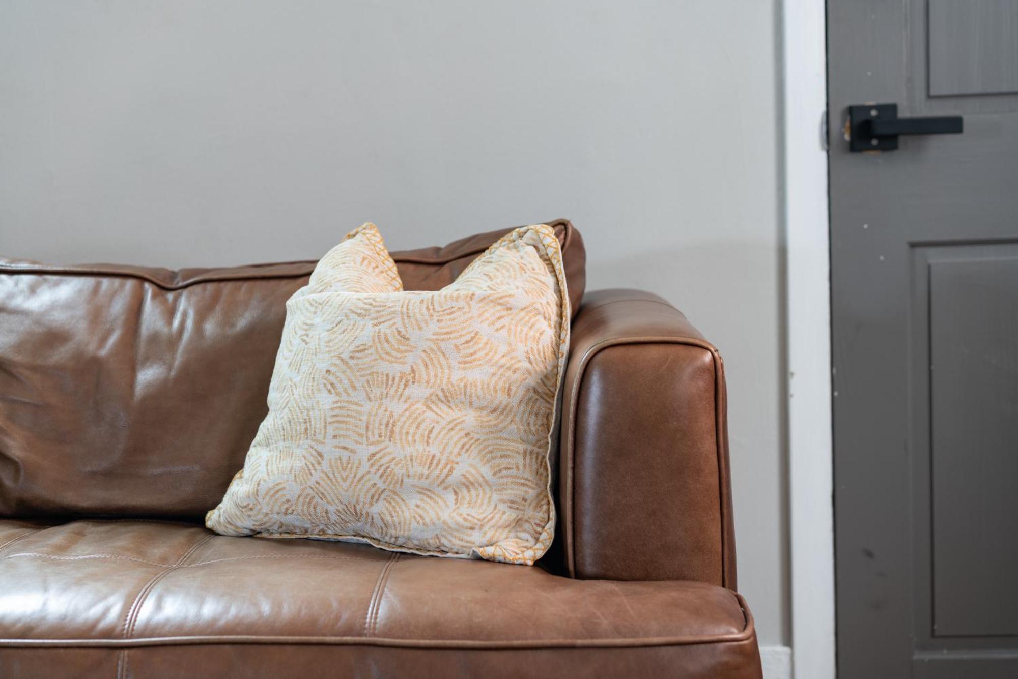 Short North Convention Private Parking Pets Villa Кълъмбъс Екстериор снимка