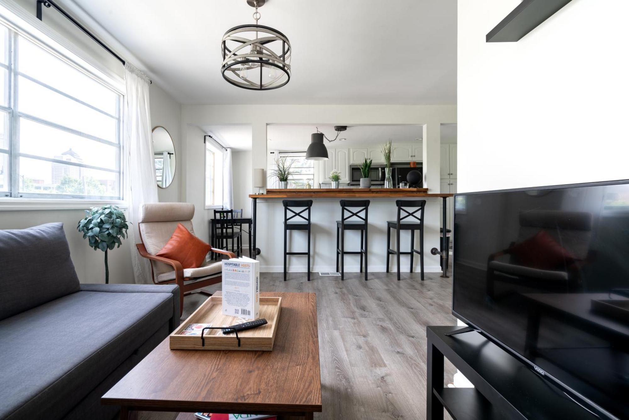 Short North Convention Private Parking Pets Villa Кълъмбъс Екстериор снимка